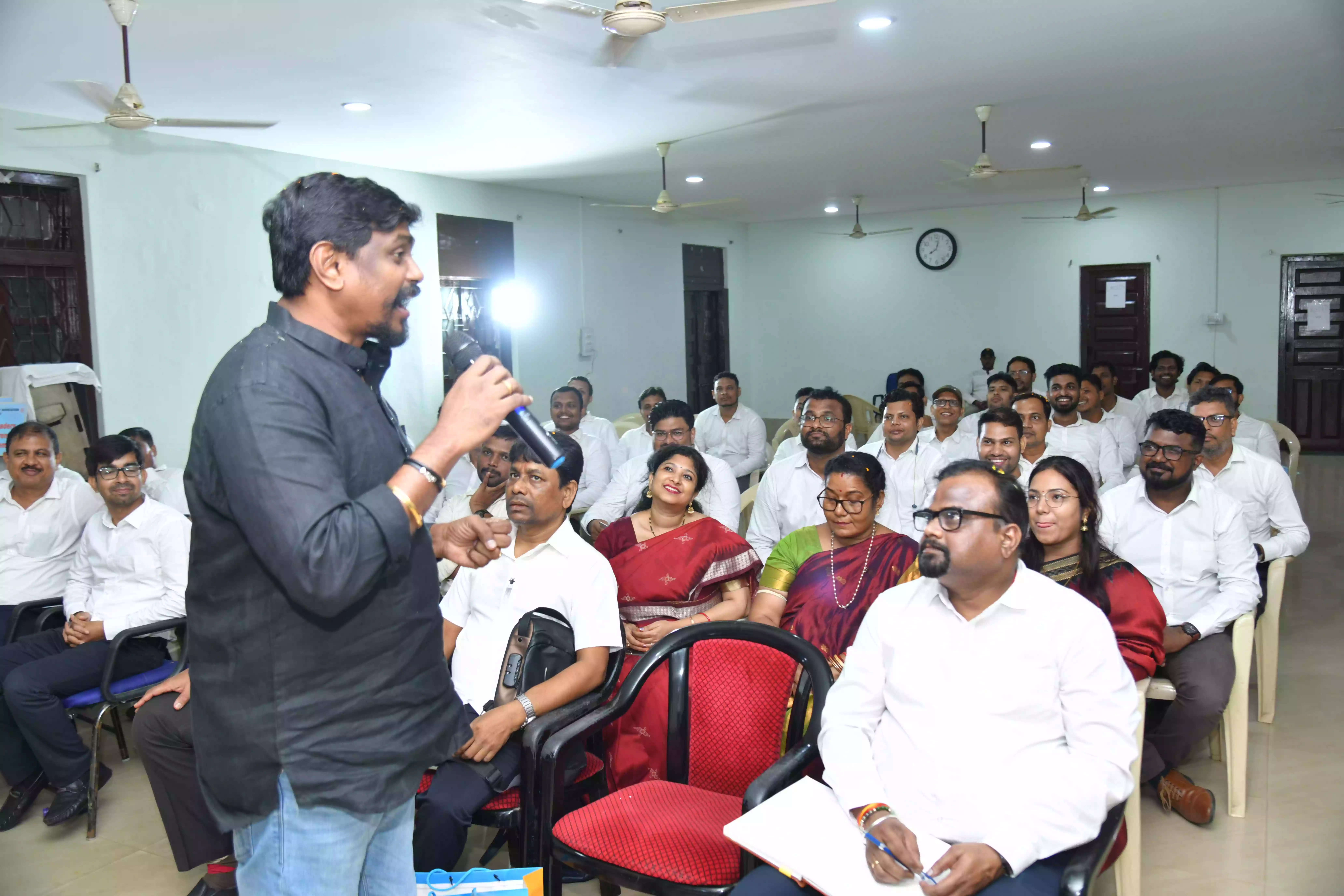 09 Bhubaneswar Delegate Session 12 09